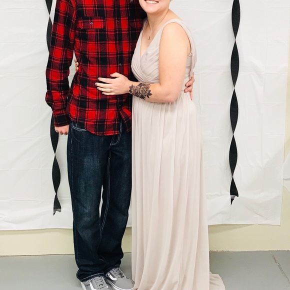 David's Bridal Dresses & Skirts - Size 6 dress David's Bridal Dresses & Skirts - Size 6 dress